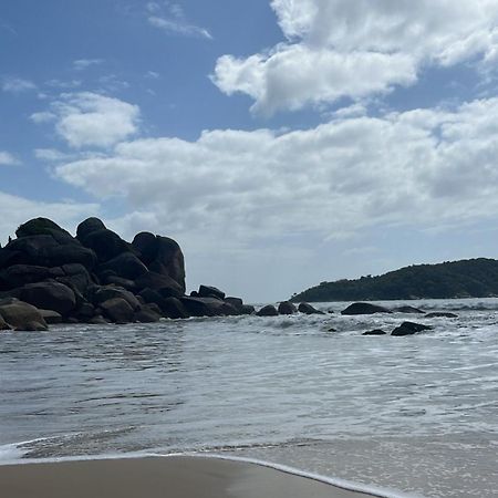 Apto Familiar, 150Mts Do Mar, Completo E Aconchegante Em Palmas Governador Celso Ramos Dış mekan fotoğraf